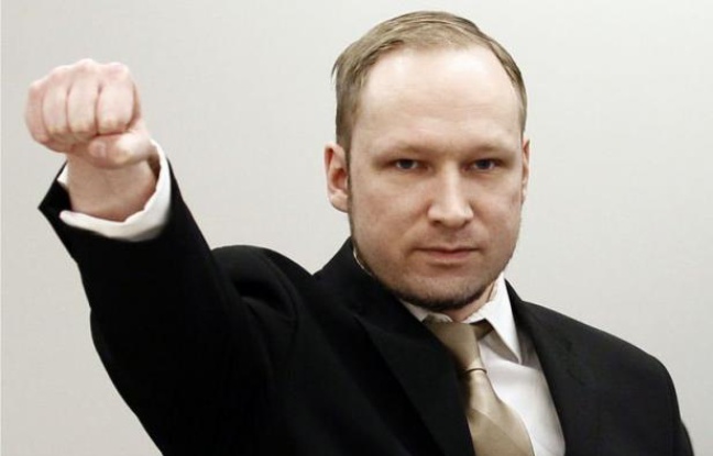 Anders Behring Breivik, l'extrémiste de droite qui reconnaît avoir tué 77 personnes l'an dernier en Norvège, va s'expliquer ce mardi devant le tribunal d'Oslo, un témoignage qui devrait être très dur à entendre, ont prévenu ses avocats. Anders Behring Breivik, l'extrémiste de droite qui reconnaît avoir tué 77 personnes l'an dernier en Norvège, va s'expliquer ce mardi devant le tribunal d'Oslo, un témoignage qui devrait être très dur à entendre, ont prévenu ses avocats.