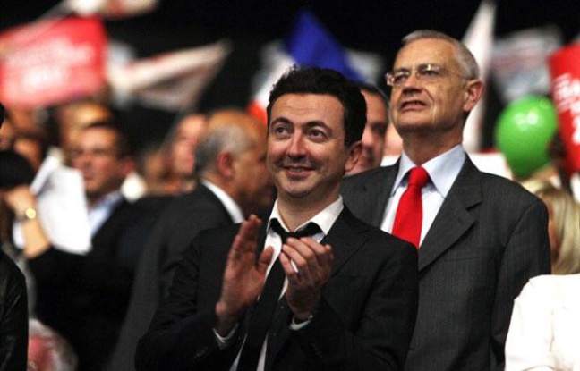 L'humoriste Gérald Dahan lors d'un meeting de François Hollande à Marseille, le 14 mars 2012. L'humoriste Gérald Dahan lors d'un meeting de François Hollande à Marseille, le 14 mars 2012.