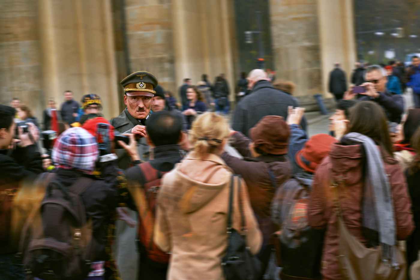 Hitler Il Est De Retour Streaming «Il est de retour»: La comédie sur Hitler défraye la chronique en Allemagne