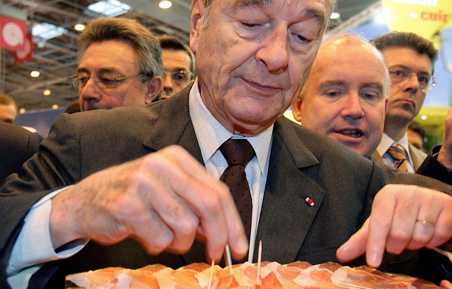 Jacques Chirac au Salon de l'agriculture en 2006. Jacques Chirac au Salon de l'agriculture en 2006.