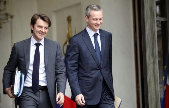 Francois Baroin, alors ministre du Budget, et Bruno le Maire, ministre de l'Agriculture, à la sortie du Conseil des ministres à l'Elysée, le 27 octobre 2010.
Francois Baroin, alors ministre du Budget, et Bruno le Maire, ministre de l'Agriculture, à la sortie du Conseil des ministres à l'Elysée, le 27 octobre 2010.