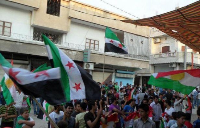 La Turquie a réclamé dimanche une réunion de l'Otan au sujet de son avion abattu vendredi par la Syrie, dont le régime a encore perdu des soldats dans les violences qui font désormais régulièrement plus de 100 morts par jour. La Turquie a réclamé dimanche une réunion de l'Otan au sujet de son avion abattu vendredi par la Syrie, dont le régime a encore perdu des soldats dans les violences qui font désormais régulièrement plus de 100 morts par jour.