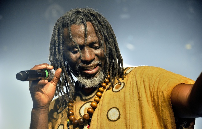 http://img.20mn.fr/ievYwo5HTYicgKNSHLJn0g/648x415_tiken-jah-fakoly-29-avril-2014-aaulnay-sous-bois.jpg