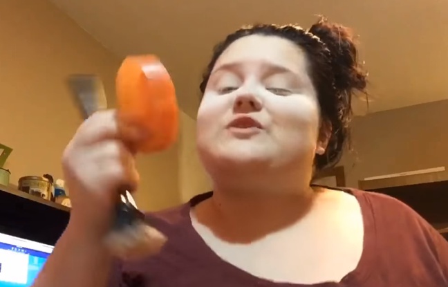 L'ete Ou Je Suis Devenue Jolie Combien D'episode Cette YouTubeuse beauté ridiculise ses consœurs en matière de tutos