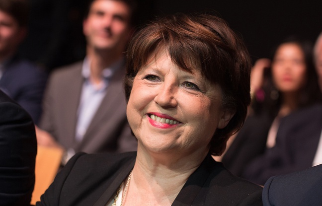 Maire de Lille, Martine Aubry.
Miss Nord Pas de Calais, Iris Mittenaere elue Miss France 2016 lors de la ceremonie d'election au Zenith de Lille, FRANCE - 19/12/2015 /NIVIERE_0095NIV/Credit:NIVIERE/SIPA/1512200540 Maire de Lille, Martine Aubry.
Miss Nord Pas de Calais, Iris Mittenaere elue Miss France 2016 lors de la ceremonie d'election au Zenith de Lille, FRANCE - 19/12/2015 /NIVIERE_0095NIV/Credit:NIVIERE/SIPA/1512200540