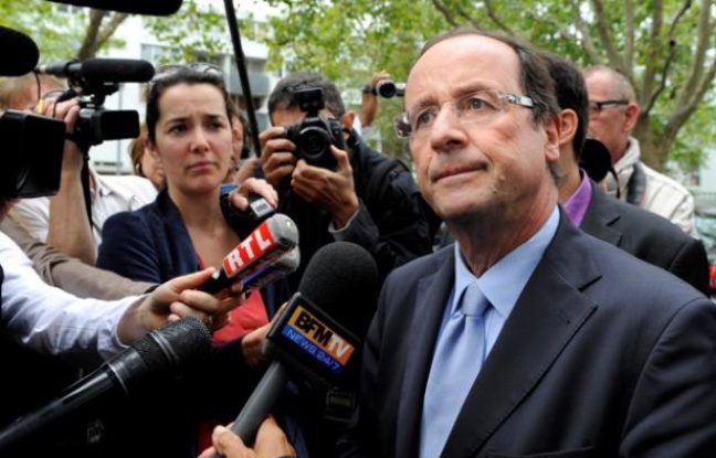 François Hollande le 20 juillet 2011 à Paris. François Hollande le 20 juillet 2011 à Paris.