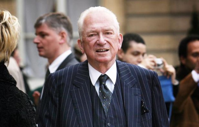 Le tribunal correctionnel de Paris décide jeudi si Jean-Paul Guerlain, descendant du fondateur de la maison éponyme et célèbre nez français, doit être condamné pour injure raciale à la suite de ses propos d'octobre 2010 sur les "nègres". Le tribunal correctionnel de Paris décide jeudi si Jean-Paul Guerlain, descendant du fondateur de la maison éponyme et célèbre nez français, doit être condamné pour injure raciale à la suite de ses propos d'octobre 2010 sur les "nègres".