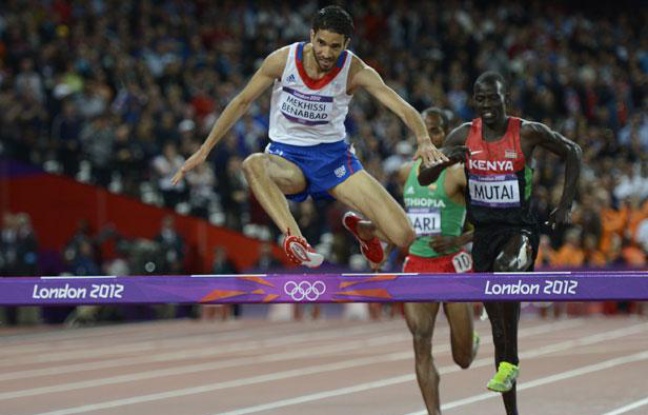 le Français Mahiedine Mekhissi-Benabbad lors de la finale du 3000m Steeple de sJeux olympiques de Londres, le 5 août 2012. le Français Mahiedine Mekhissi-Benabbad lors de la finale du 3000m Steeple de sJeux olympiques de Londres, le 5 août 2012.