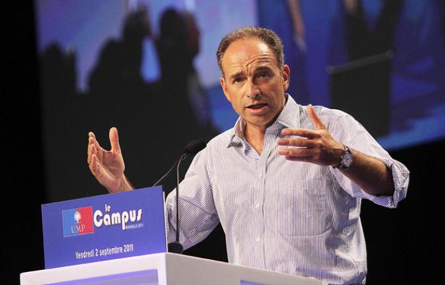 Jean-François Copé à Marseille, lors de l'université d'été de l'UMP, le 2 septembre 2011. Jean-François Copé à Marseille, lors de l'université d'été de l'UMP, le 2 septembre 2011.