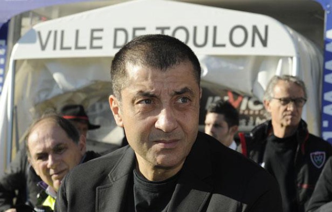Mourad Boudjellal, le président de Toulon, le 14 décembre 2013, au stade Mayol. Mourad Boudjellal, le président de Toulon, le 14 décembre 2013, au stade Mayol.