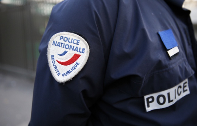 Illustration: police, un policier français en 2014. Illustration: police, un policier français en 2014.