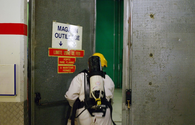 Quand fermera la centrale nucléaire de Fessenheim? François Hollande, Ségolène Royal ou Emmanuelle Cosse, tous ont eu un avis. Mais rarement le même. (Illustration) Quand fermera la centrale nucléaire de Fessenheim? François Hollande, Ségolène Royal ou Emmanuelle Cosse, tous ont eu un avis. Mais rarement le même. (Illustration)