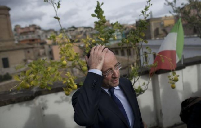 L'équipe de campagne de François Hollande a annoncé vendredi soir la création en son sein d'un "observatoire des déplacements du président" Sarkozy afin de "contrôler que le président, dans la période précédant l'annonce éventuelle de sa candidature" à la présidentielle respecte la réglementation en vigueur. L'équipe de campagne de François Hollande a annoncé vendredi soir la création en son sein d'un "observatoire des déplacements du président" Sarkozy afin de "contrôler que le président, dans la période précédant l'annonce éventuelle de sa candidature" à la présidentielle respecte la réglementation en vigueur.