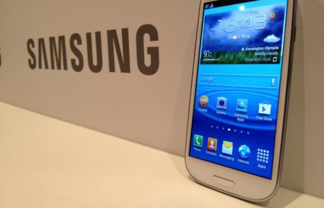 Le Galaxy S III, de Samsung, présenté le 3 mai 2012. Le Galaxy S III, de Samsung, présenté le 3 mai 2012.