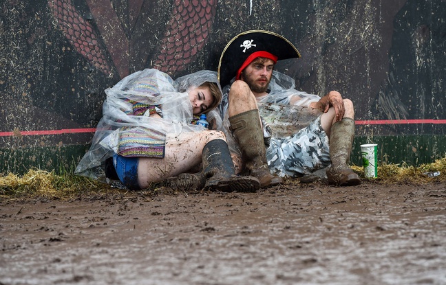 http://img.20mn.fr/lzTB4GjRRfCNLCY9RtqVSA/648x415_grosse-fatigue-download-festival-paris-12-juin-2016.jpg