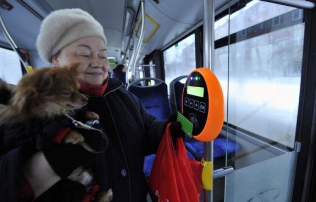 Tallinn est depuis le 1er janvier la première capitale européenne à instaurer la gratuité des transports publics sur l'ensemble des lignes de bus et de tramway pour tous ses habitants. Tallinn est depuis le 1er janvier la première capitale européenne à instaurer la gratuité des transports publics sur l'ensemble des lignes de bus et de tramway pour tous ses habitants.