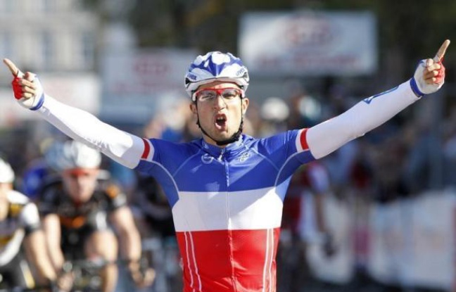 Le dernier grand sprint de la saison est attendu dimanche sur l'avenue de Grammont à l'arrivée de Paris-Tours, la classique de plaine (235,5 km) qui est convoitée par l'Allemand John Degenkolb et le champion de France Nacer Bouhanni mais aussi par les puncheurs. Le dernier grand sprint de la saison est attendu dimanche sur l'avenue de Grammont à l'arrivée de Paris-Tours, la classique de plaine (235,5 km) qui est convoitée par l'Allemand John Degenkolb et le champion de France Nacer Bouhanni mais aussi par les puncheurs.