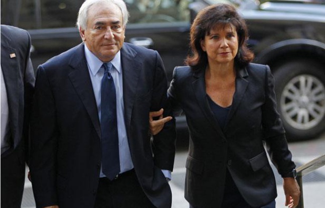Dominique Strauss-Kahn et son épouse Anne Sinclair arrivent au tribunal pénal de Manhattan à New York, le 6 juin 2011. Dominique Strauss-Kahn et son épouse Anne Sinclair arrivent au tribunal pénal de Manhattan à New York, le 6 juin 2011.