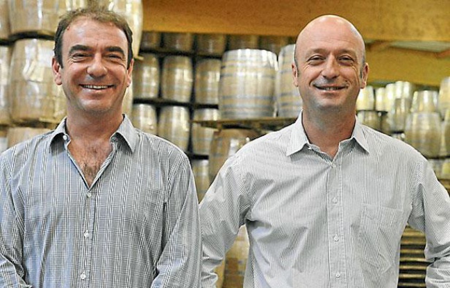 Guillaume et Stéphane Nadalié ont repris l'entreprise familiale de fabrication de barriques Guillaume et Stéphane Nadalié ont repris l'entreprise familiale de fabrication de barriques