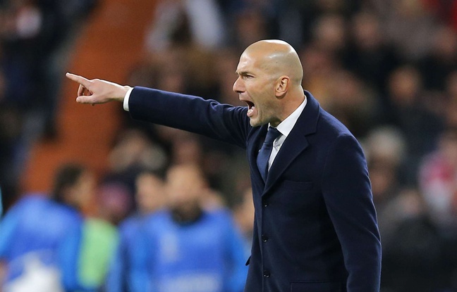 648x415_zinedine-zidane-banc-real-madrid-8-mars-2016.jpg