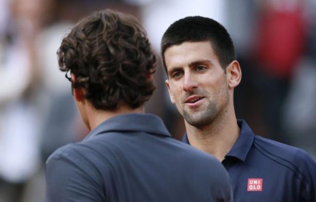 Novak Djokovic et Rafael Nadal ont rendez-vous lors d'une finale de Roland-Garros chargée d'histoire après avoir séché Roger Federer et David Ferrer en trois sets secs lors d'une journée humide vendredi. Novak Djokovic et Rafael Nadal ont rendez-vous lors d'une finale de Roland-Garros chargée d'histoire après avoir séché Roger Federer et David Ferrer en trois sets secs lors d'une journée humide vendredi.