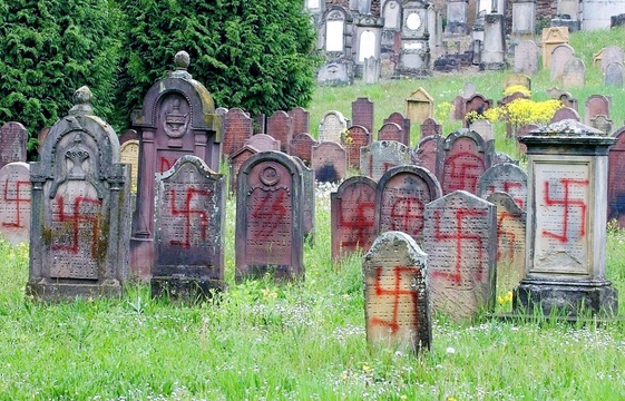 561x360_cimetiere-herrlisheim-hattstatt