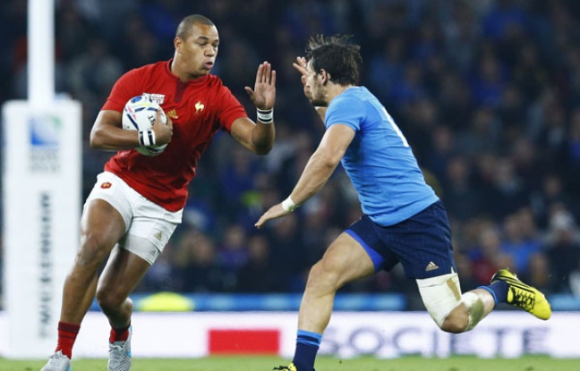 Gaël Fickou face à l'Italie, lors de la Coupe du monde 2015. Gaël Fickou face à l'Italie, lors de la Coupe du monde 2015.