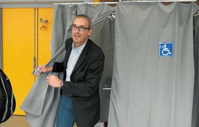 Philippe Bies est devenu, dimanche, le deuxième député socialiste de Strasbourg. Philippe Bies est devenu, dimanche, le deuxième député socialiste de Strasbourg.