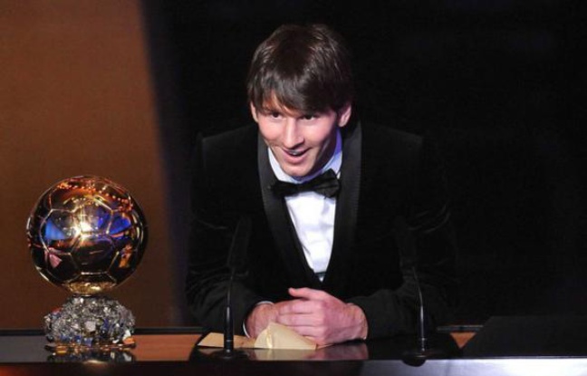 Comment Est Choisi Le Ballon D'or Ballon d'or 2011: Revivez le sacre de Messi en live comme-à-la-maison