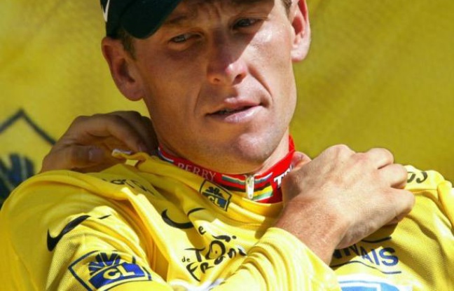 Le septuple vainqueur du Tour de France, Lance Armstrong, a assuré sur son compte twitter qu'il n'était "pas affecté" par la publication mercredi du rapport de l'Agence américaine antidopage (Usada) détaillant les accusations de dopage pesant contre lui Le septuple vainqueur du Tour de France, Lance Armstrong, a assuré sur son compte twitter qu'il n'était "pas affecté" par la publication mercredi du rapport de l'Agence américaine antidopage (Usada) détaillant les accusations de dopage pesant contre lui