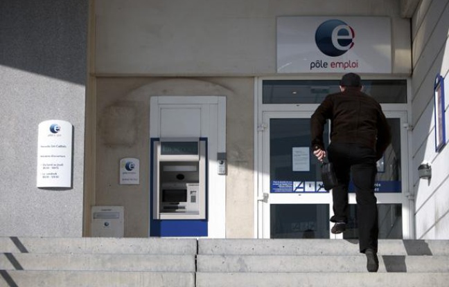 Agence Pôle emploi à Marseille. Agence Pôle emploi à Marseille.