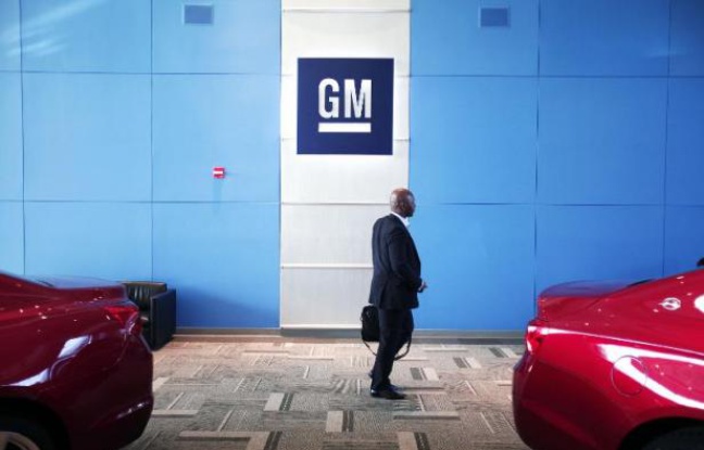 logo in the General Motors Technical Center manufacturer, June 5, 2014, & # xE0, Warren, Michigan