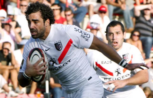 L'ailier du Stade Toulousain, Yoann Huget, le 8 septembre 2012 à Toulouse. L'ailier du Stade Toulousain, Yoann Huget, le 8 septembre 2012 à Toulouse.