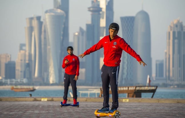 Marquinhos et Kurzawa à Doha le 29 décembre 2015. Marquinhos et Kurzawa à Doha le 29 décembre 2015.