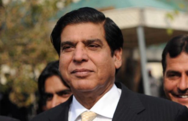 Le Parti du peuple pakistanais (PPP - au pouvoir) a désigné Raja Pervez Ashraf comme candidat au poste de Premier ministre en remplacement de Makhdoom Shahabuddin, mis hors course la veille par un mandat d'arrêt délivré à son encontre, a annoncé vendredi un des leaders du parti, Khurshid Shah. Le Parti du peuple pakistanais (PPP - au pouvoir) a désigné Raja Pervez Ashraf comme candidat au poste de Premier ministre en remplacement de Makhdoom Shahabuddin, mis hors course la veille par un mandat d'arrêt délivré à son encontre, a annoncé vendredi un des leaders du parti, Khurshid Shah.