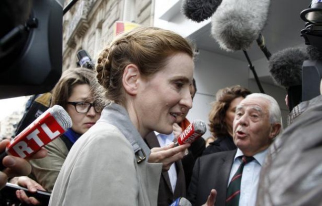 Brigitte Dupin, la candidate du Rassemblement Bleu Marine (Front national et alliés) battue au 1er tour dans l'Essonne face à Nathalie Kosciusko-Morizet, a confirmé mardi l'appel de Marine Le Pen à faire battre l'ex-ministre UMP et à voter PS dans sa circonscription. Brigitte Dupin, la candidate du Rassemblement Bleu Marine (Front national et alliés) battue au 1er tour dans l'Essonne face à Nathalie Kosciusko-Morizet, a confirmé mardi l'appel de Marine Le Pen à faire battre l'ex-ministre UMP et à voter PS dans sa circonscription.