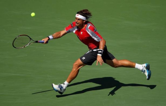 David Ferrer, N.1 de l'équipe d'Espagne en l'absence de Rafael Nadal, affrontera Sam Querrey, le N.2 américain, en ouverture de la demi-finale de Coupe Davis opposant de vendredi à dimanche les deux nations David Ferrer, N.1 de l'équipe d'Espagne en l'absence de Rafael Nadal, affrontera Sam Querrey, le N.2 américain, en ouverture de la demi-finale de Coupe Davis opposant de vendredi à dimanche les deux nations