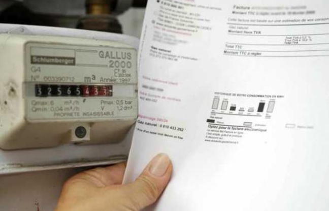 Un compteur à gaz et une facture en juin 2010. Un compteur à gaz et une facture en juin 2010.