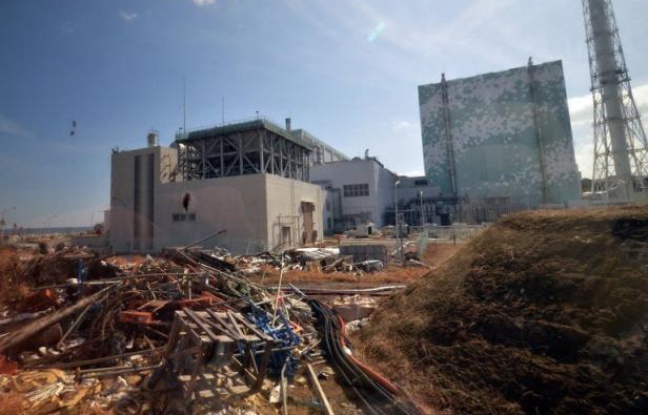 Quatre Japonais sur cinq veulent voir leur pays se détacher du nucléaire pour finir par l'abandonner complètement, selon un sondage publié dimanche, un an après la catastrophe de Fukushima. Quatre Japonais sur cinq veulent voir leur pays se détacher du nucléaire pour finir par l'abandonner complètement, selon un sondage publié dimanche, un an après la catastrophe de Fukushima.