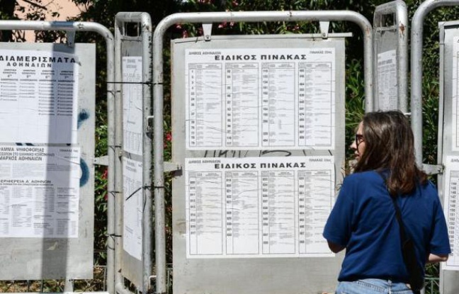 Les électeurs grecs tenaient le monde en haleine samedi, à la veille de législatives cruciales pour la marche économique du pays et son maintien dans l'euro. Les électeurs grecs tenaient le monde en haleine samedi, à la veille de législatives cruciales pour la marche économique du pays et son maintien dans l'euro.