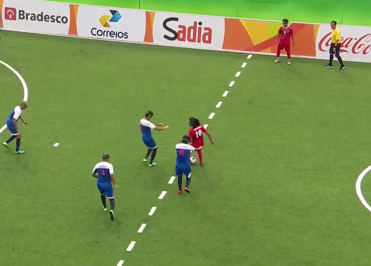 VIDEO. Jeux paralympiques Un Iranien signe le but du siècle en cécifoot (et un slalom de malade) VIDEO. Jeux paralympiques Un Iranien signe le but du siècle en cécifoot (et un slalom de malade)