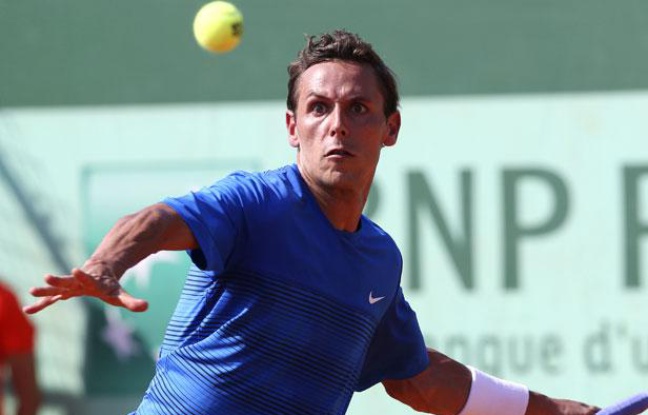 Le Français Nicolas Devilder, le 27 mai 2012? à Roland-Garros. Le Français Nicolas Devilder, le 27 mai 2012? à Roland-Garros.