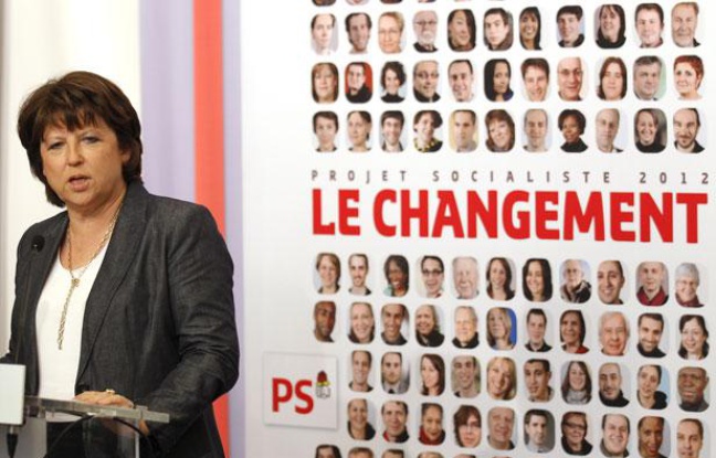 Martine Aubry, lors de la présentation du programme du Parti socialiste pour la présidentielle 2012, à Solférino, à Paris, le 5 avril 2011. Martine Aubry, lors de la présentation du programme du Parti socialiste pour la présidentielle 2012, à Solférino, à Paris, le 5 avril 2011.