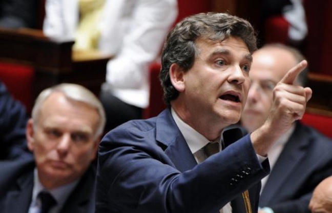 Les critiques acerbes du gouvernement à l'égard de PSA Peugeot Citroën ternissent l'image du groupe automobile, mais leur impact devrait cependant être limité sur les ventes de voitures. Les critiques acerbes du gouvernement à l'égard de PSA Peugeot Citroën ternissent l'image du groupe automobile, mais leur impact devrait cependant être limité sur les ventes de voitures.