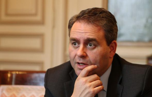 Le Ministre du Travail, Xavier Bertrand, à Lille, le 4 janvier 2011. Le Ministre du Travail, Xavier Bertrand, à Lille, le 4 janvier 2011.