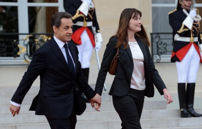 L'ancien président français Nicolas Sarkozy et son épouse Carla, en visite privée au Maroc, séjournent dans une résidence mise à leur disposition à Marrakech par le roi Mohammed VI, dans le sud du royaume, a indiqué mardi à l'AFP un responsable des autorités locales. L'ancien président français Nicolas Sarkozy et son épouse Carla, en visite privée au Maroc, séjournent dans une résidence mise à leur disposition à Marrakech par le roi Mohammed VI, dans le sud du royaume, a indiqué mardi à l'AFP un responsable des autorités locales.