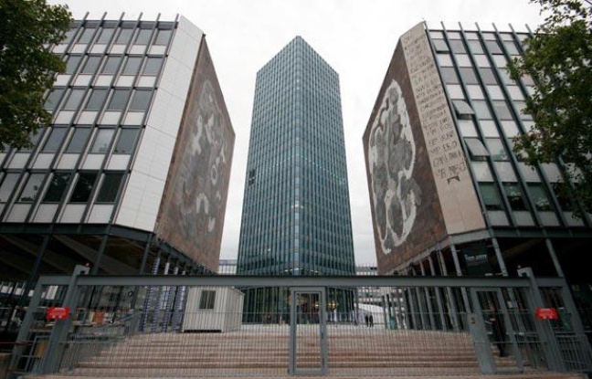 L'université Pierre et Marie Curie, installée sur le campus de Jussieu, à Paris. L'université Pierre et Marie Curie, installée sur le campus de Jussieu, à Paris.