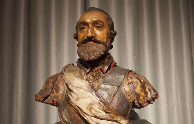 Buste d'Henri IV au château de Chantilly Buste d'Henri IV au château de Chantilly
