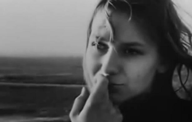 La jetée (1962), le film sans doute le plus connu de Chris Marker. La jetée (1962), le film sans doute le plus connu de Chris Marker.