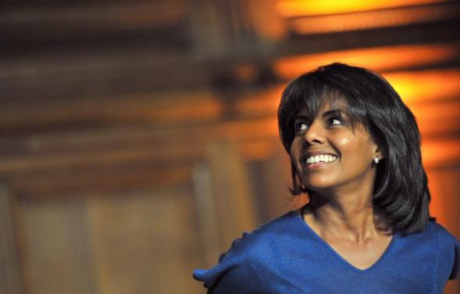 L'émission d'Audrey Pulvar sur i-TELE a été suspendue par la chaîne "en raison de la déclaration de candidature d'Arnaud Montebourg (Ndlr, son compagnon) +à la présidence de la République en 2012+ et de ce fait (...) aux primaires du PS", a annoncé lundi i-TELE. L'émission d'Audrey Pulvar sur i-TELE a été suspendue par la chaîne "en raison de la déclaration de candidature d'Arnaud Montebourg (Ndlr, son compagnon) +à la présidence de la République en 2012+ et de ce fait (...) aux primaires du PS", a annoncé lundi i-TELE.